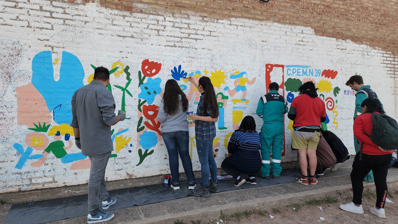 YPF Luz está presente en sus comunidades con diferentes actividades de inversión social